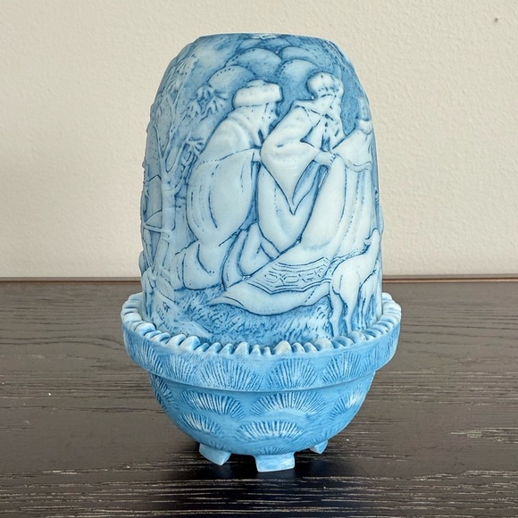 Vintage Fenton Blue Nativity Fairy Light Lamp Christmas Artist Signed - Picture 2 of 7